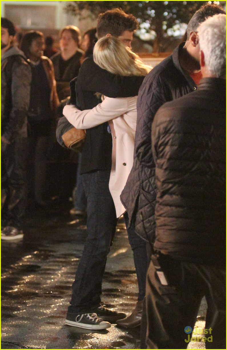 Emma Stone & Andrew Garfield: 'Amazing Spider-Man 2' Night Shoots