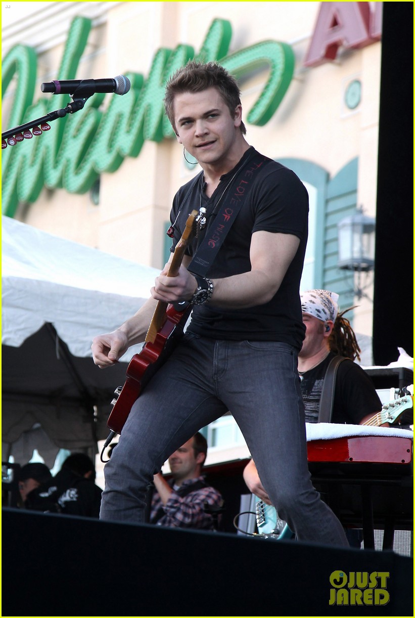 Hunter Hayes: ACM Experience Concert