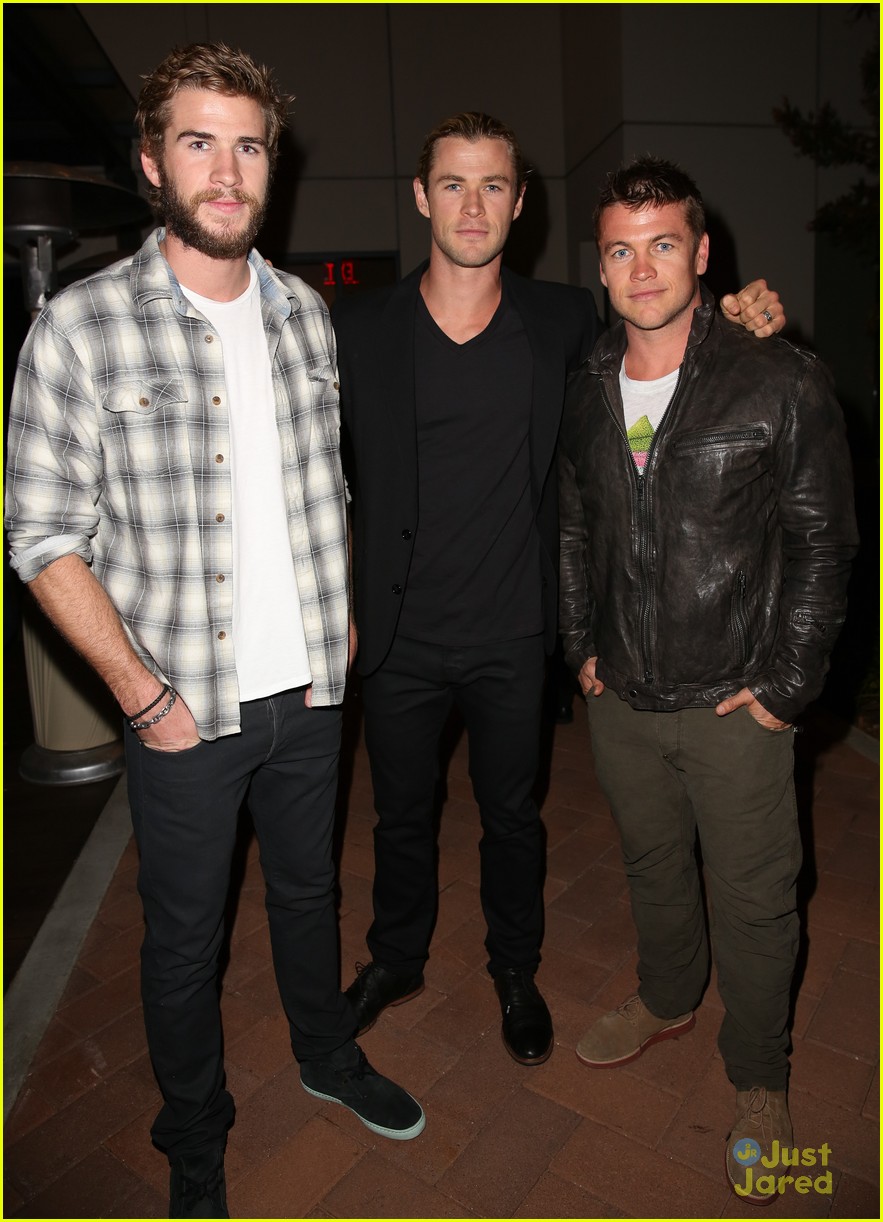 Liam Hemsworth: City Year Event with Chris & Luke!