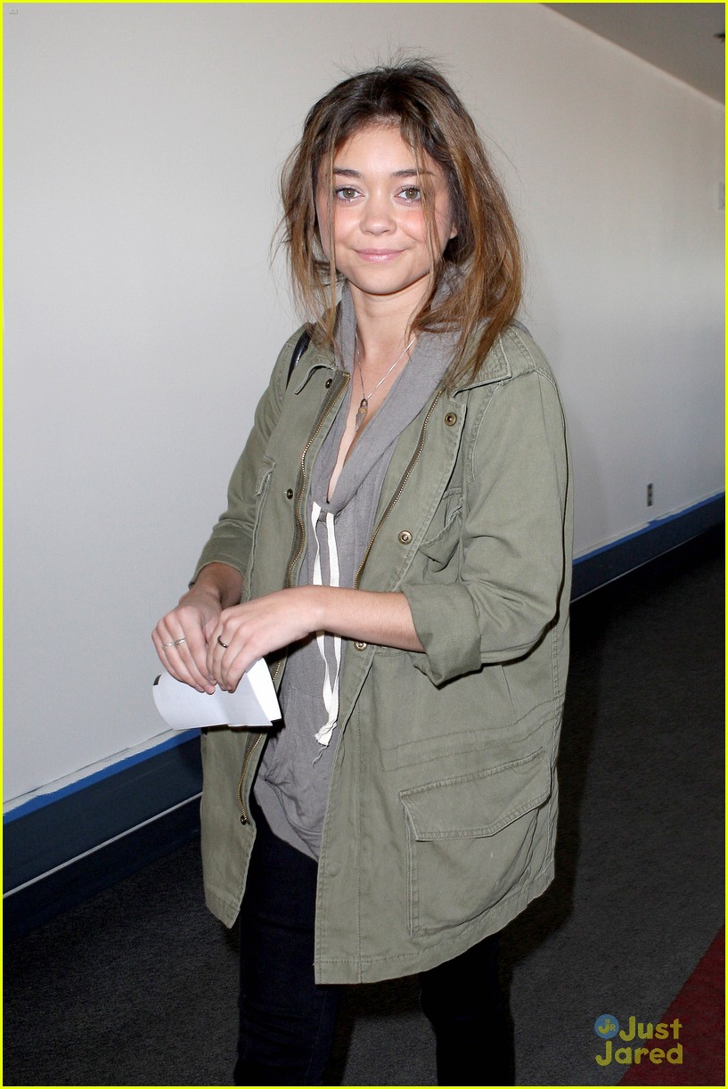 Sarah Hyland: LAX After 'Call Me Crazy' Premiere