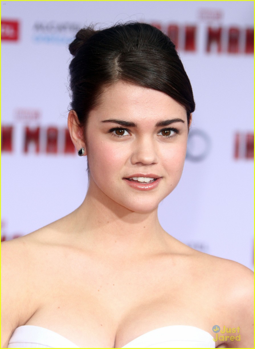 Maia Mitchell & Olivia Holt: 'Iron Man 3' Premiere