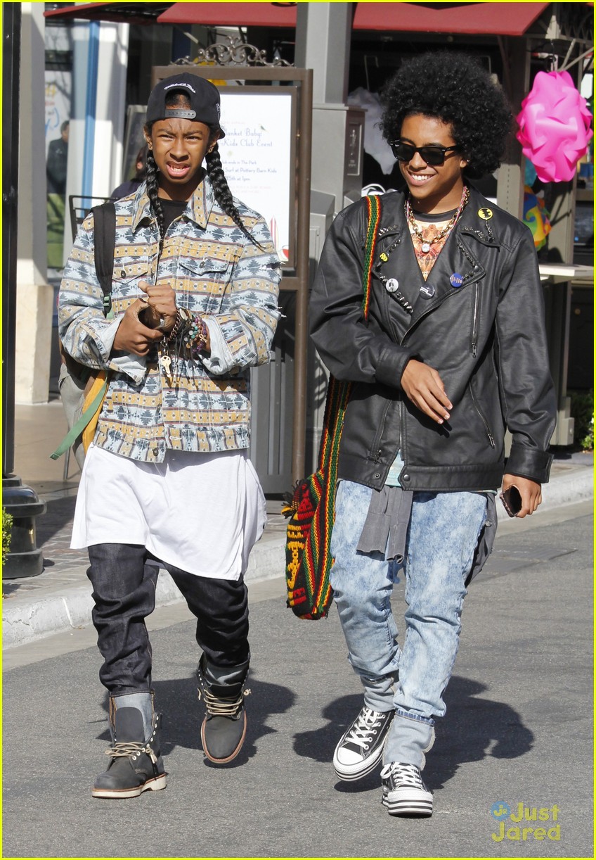 Mindless Behavior: Grove Guys