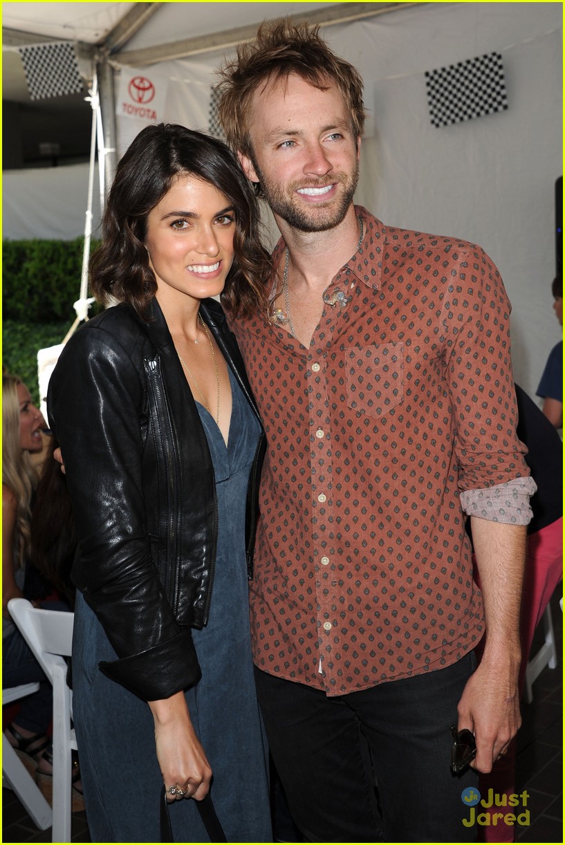 Nikki Reed & Paul McDonald: Toyota Celebrity Race!