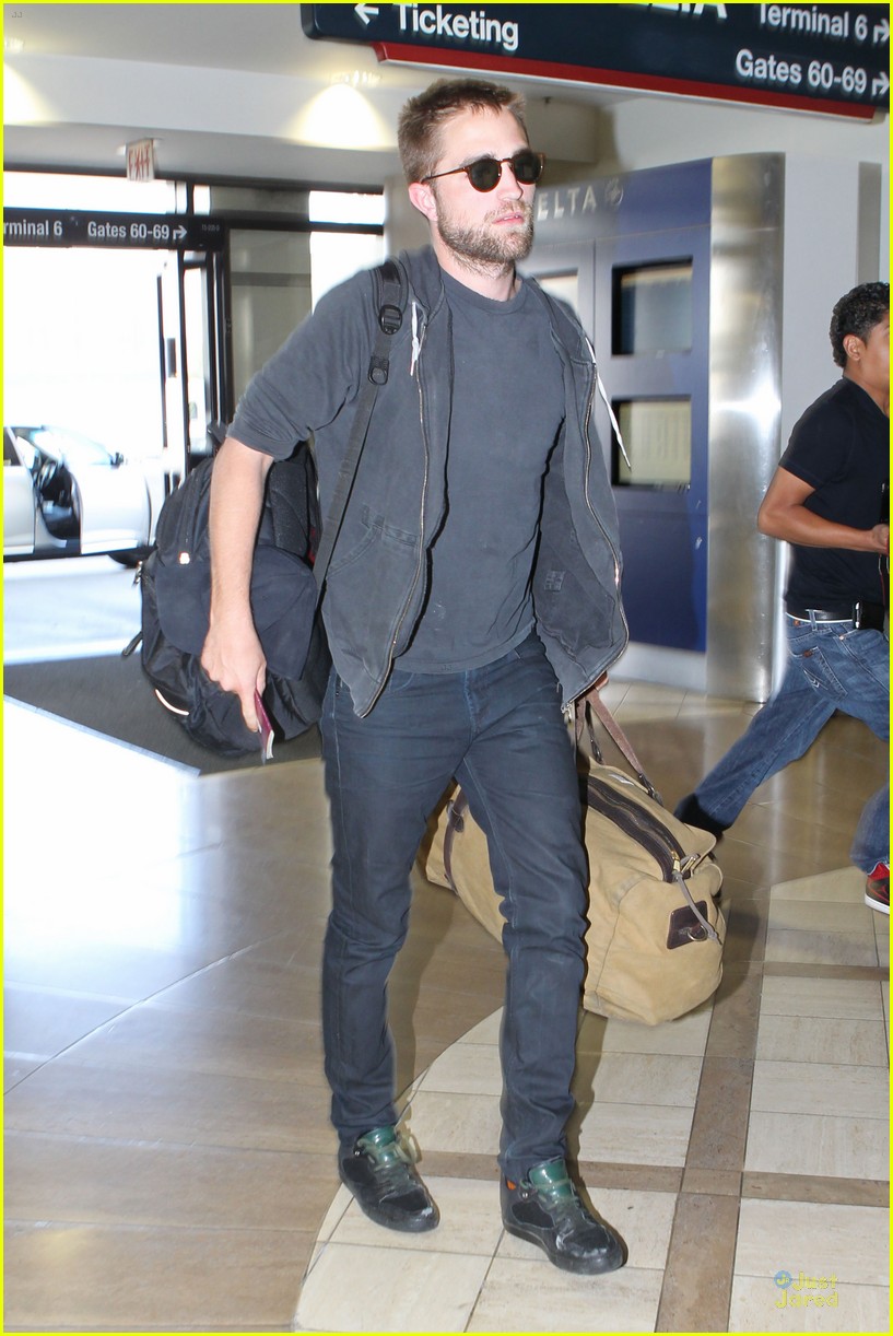 Robert Pattinson Finds a 'Map To The Stars'