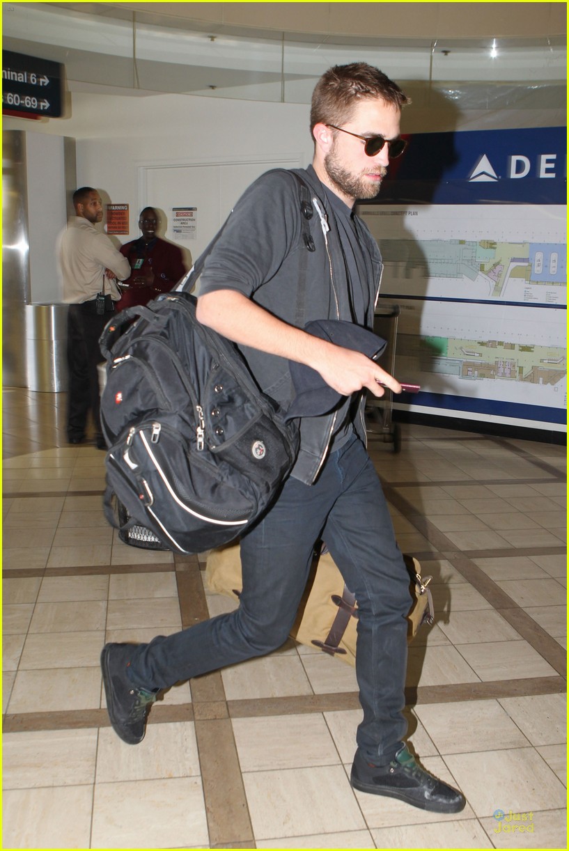 Robert Pattinson Finds a 'Map To The Stars'