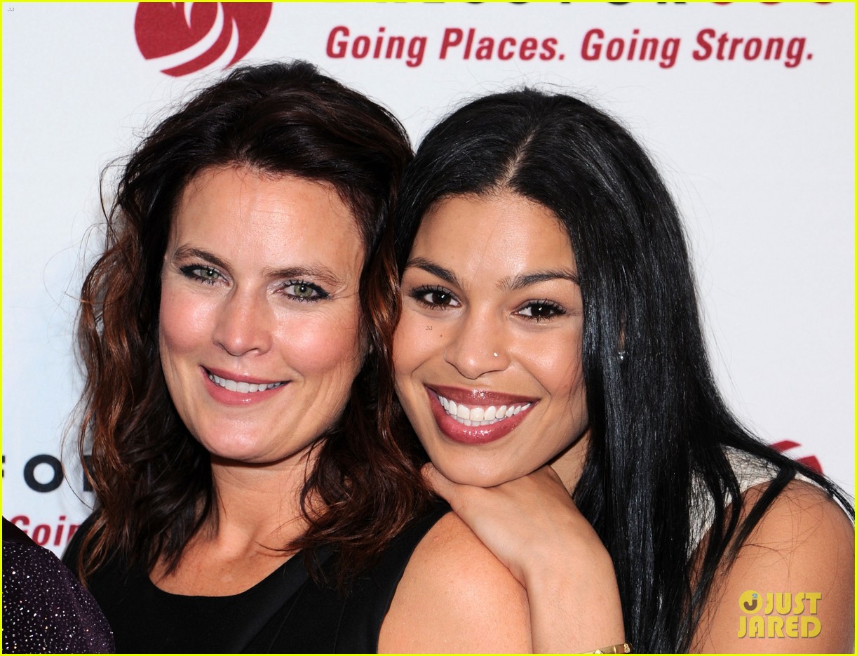Jordin Sparks: Dress for Success Honors Mom Jodi!