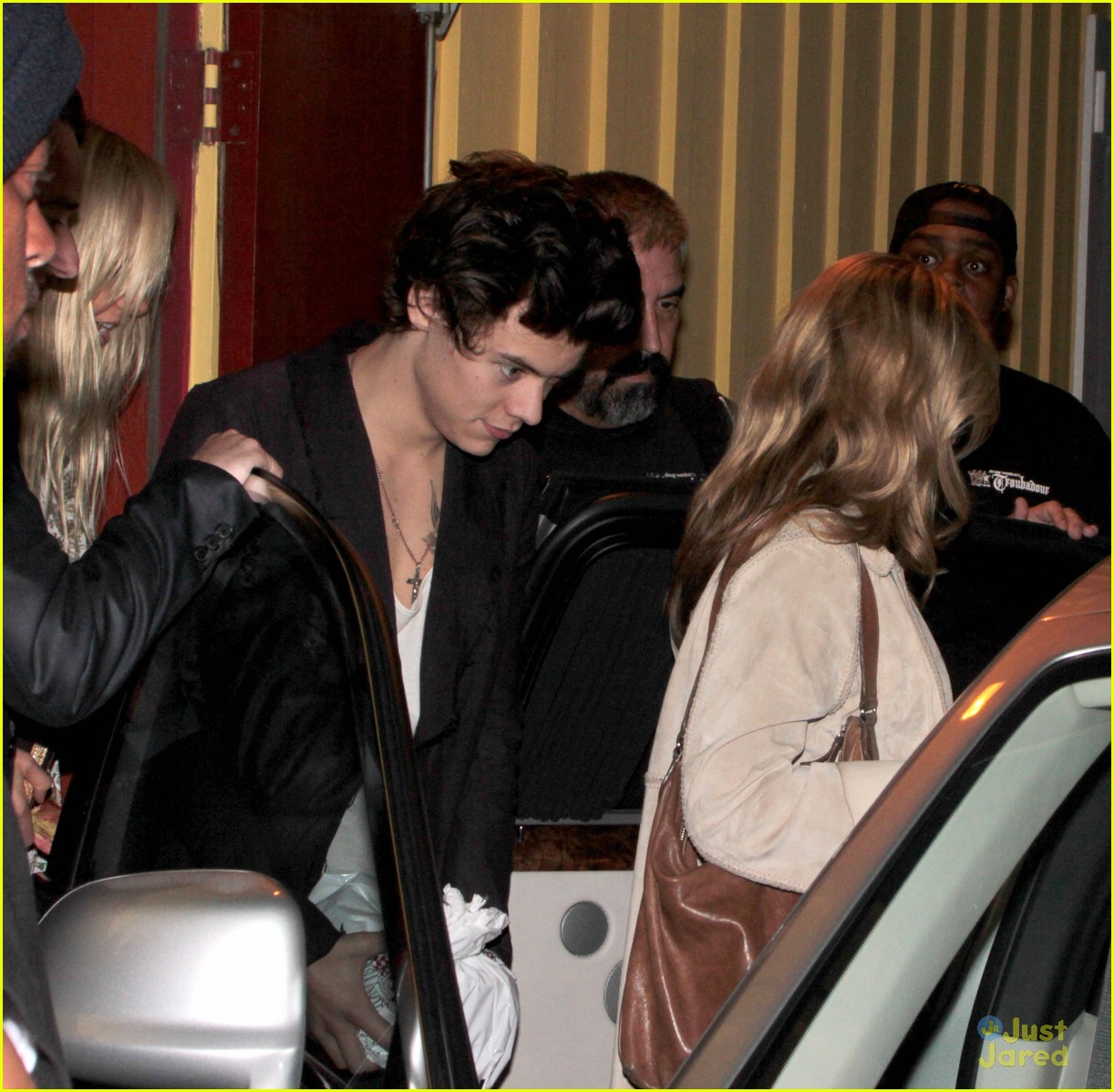 Harry Styles: Dinner with Rod Stewart!