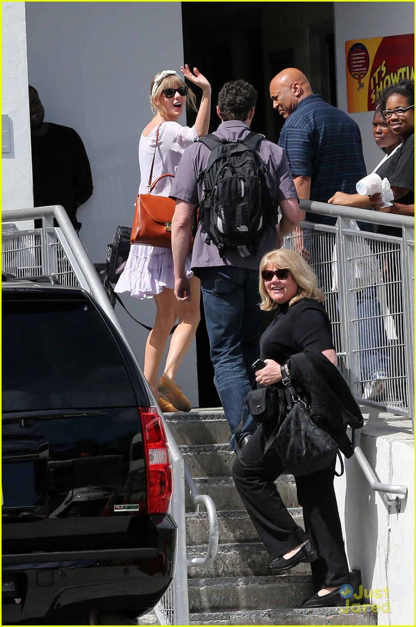 Taylor Swift: Arena Arrival in Miami