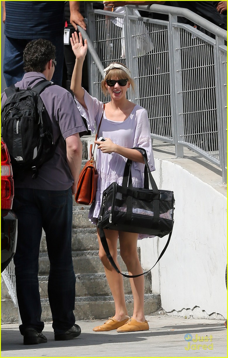 Taylor Swift: Arena Arrival in Miami