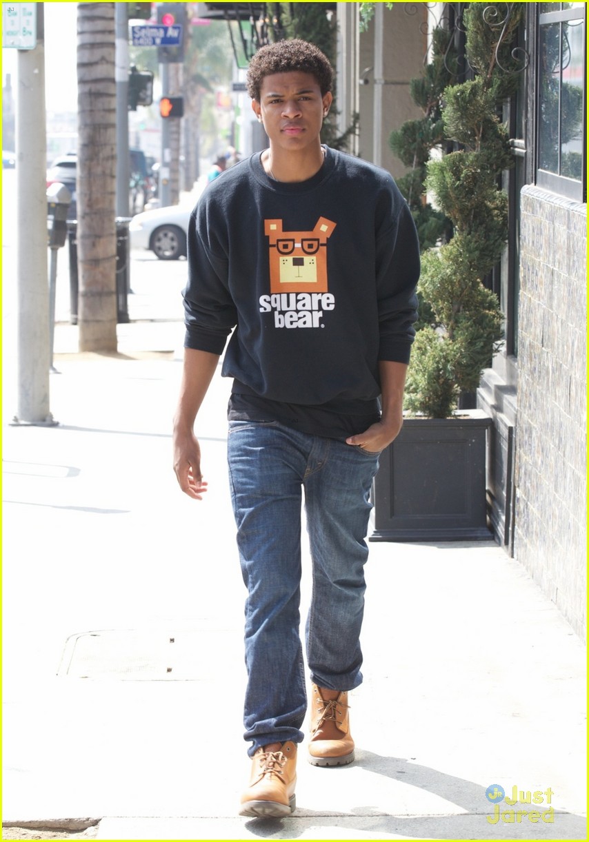 Trevor Jackson Runs L.A. Errands