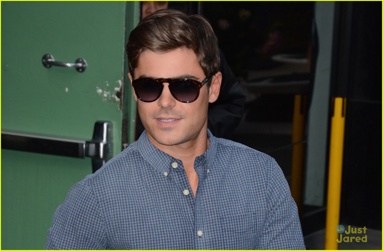 Zac Efron: 'Good Morning America' Stop
