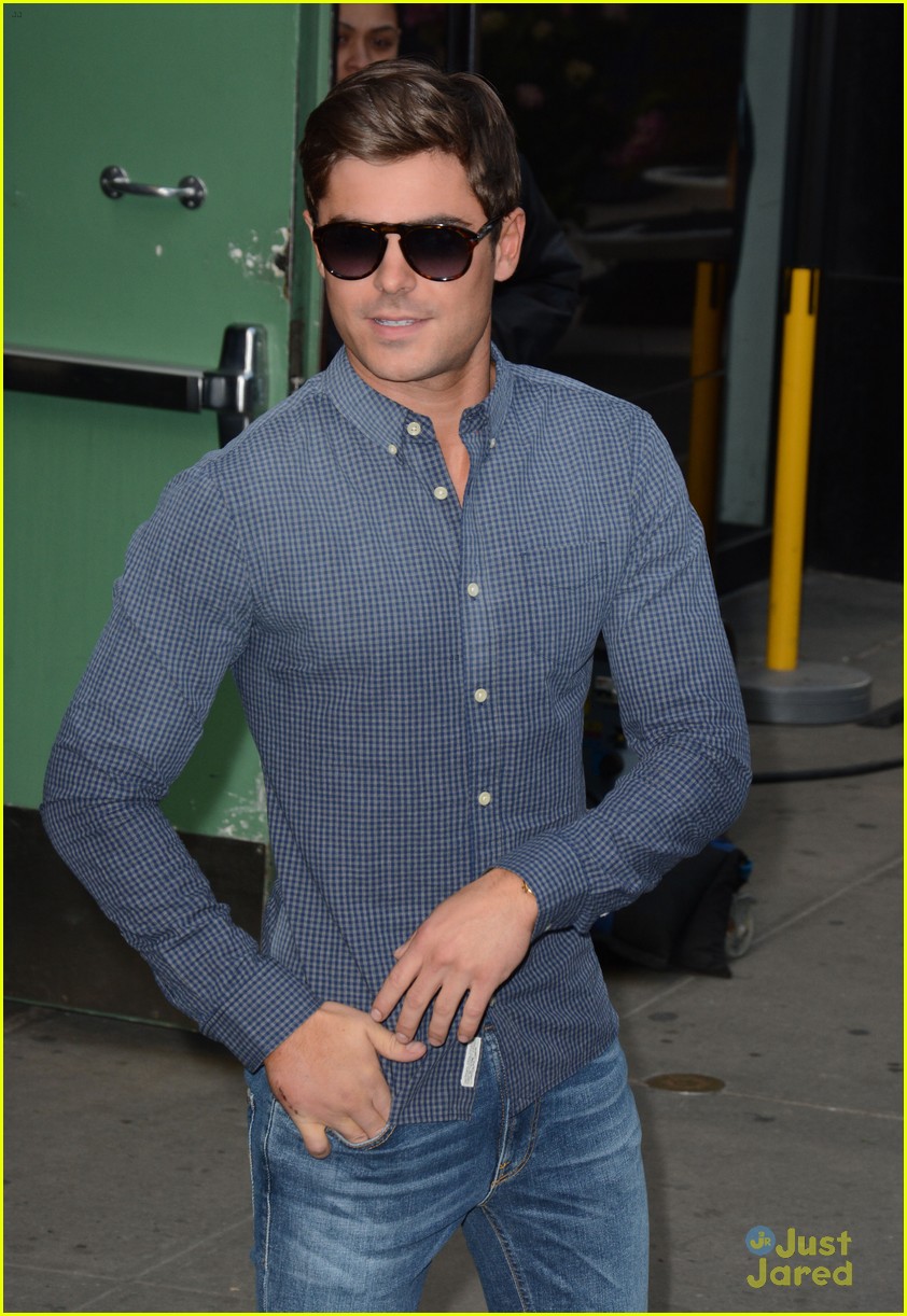 Zac Efron: 'Good Morning America' Stop