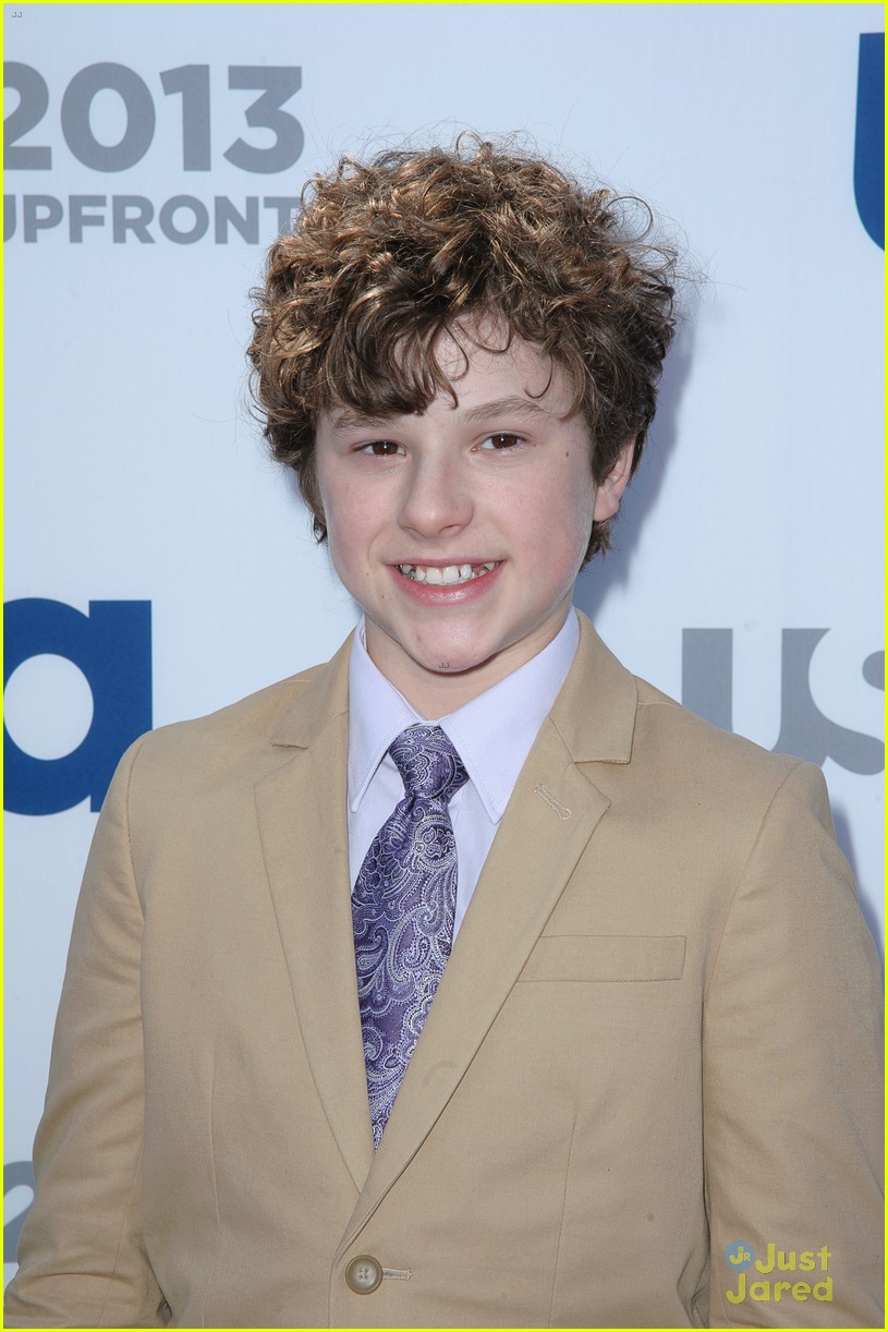 Ariel Winter & Nolan Gould: USA Upfronts 2013