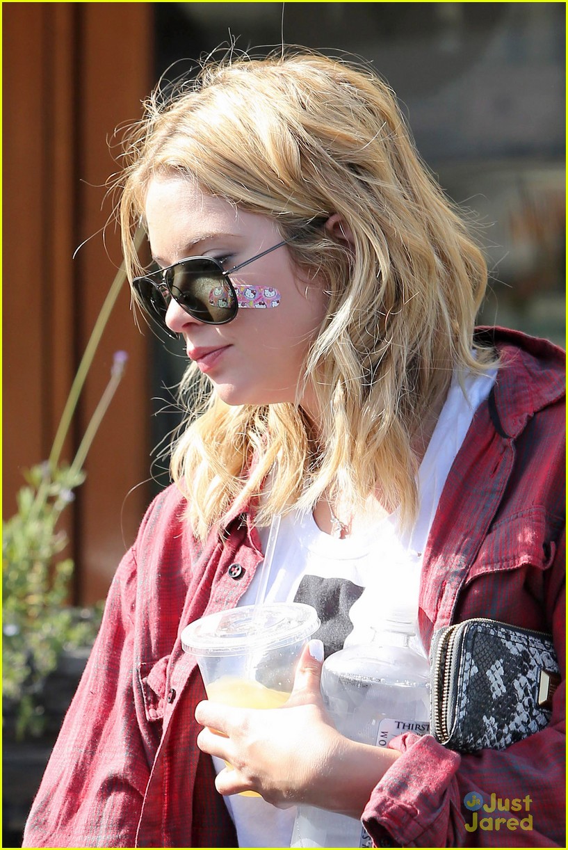 Ashley Benson: Night Out with Tyler Blackburn!