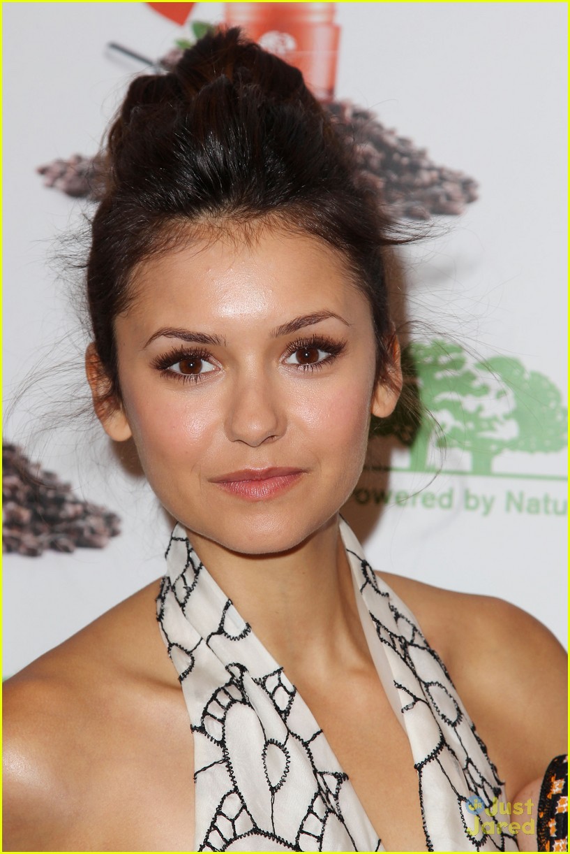 Nina Dobrev: GinZing Moisturizer Launch!