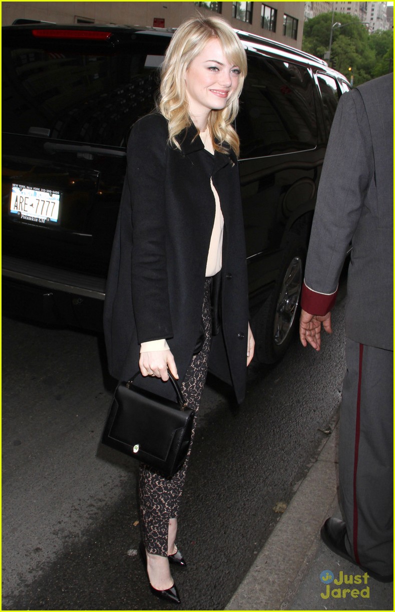 Emma Stone: Gilda's Club Luncheon Hostess