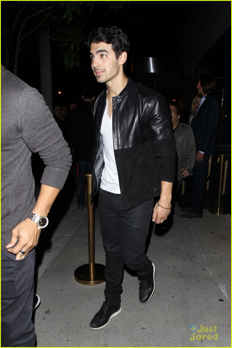 Joe Jonas: Bootsy Bellows Exit