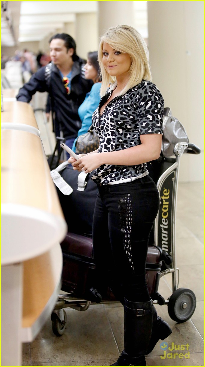 Lauren Alaina: LAX Lady