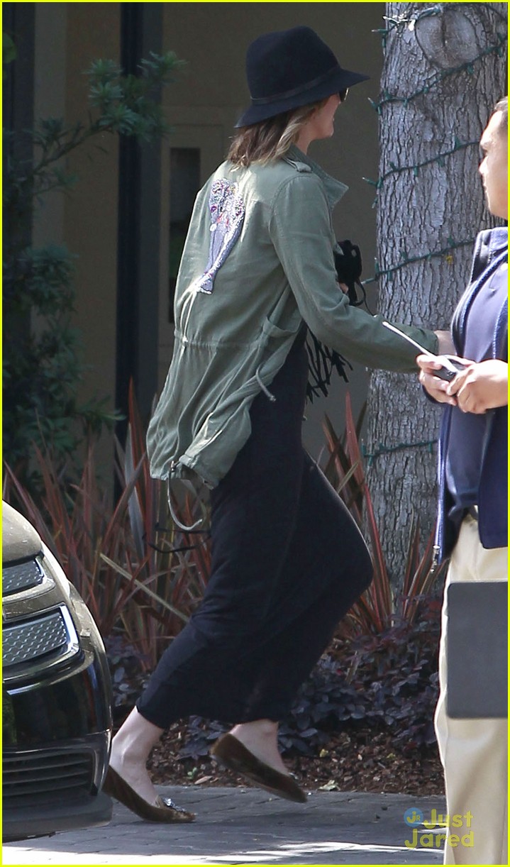 Jennifer Lawrence Talks 'Catching Fire' Preparation!