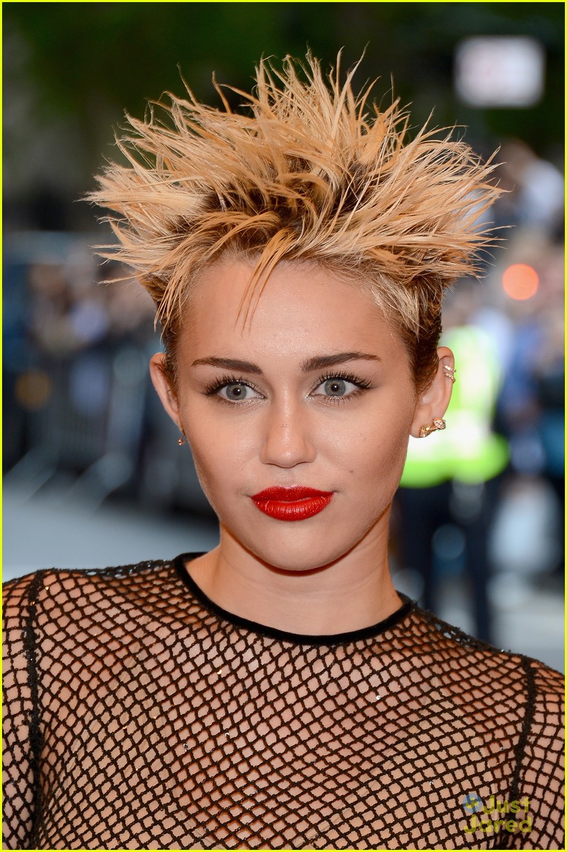 Miley Cyrus -- Met Ball 2013