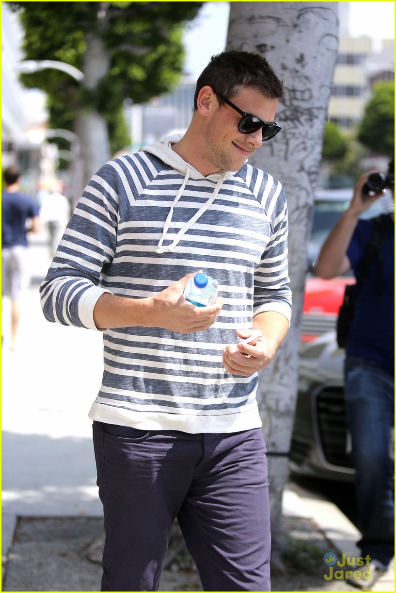 Lea Michele Gets Groceries; Cory Monteith Steps Out Solo