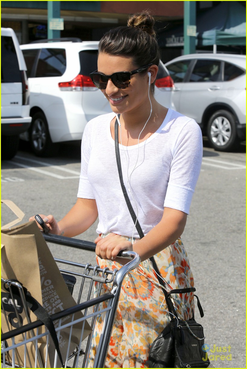 Lea Michele Gets Groceries; Cory Monteith Steps Out Solo