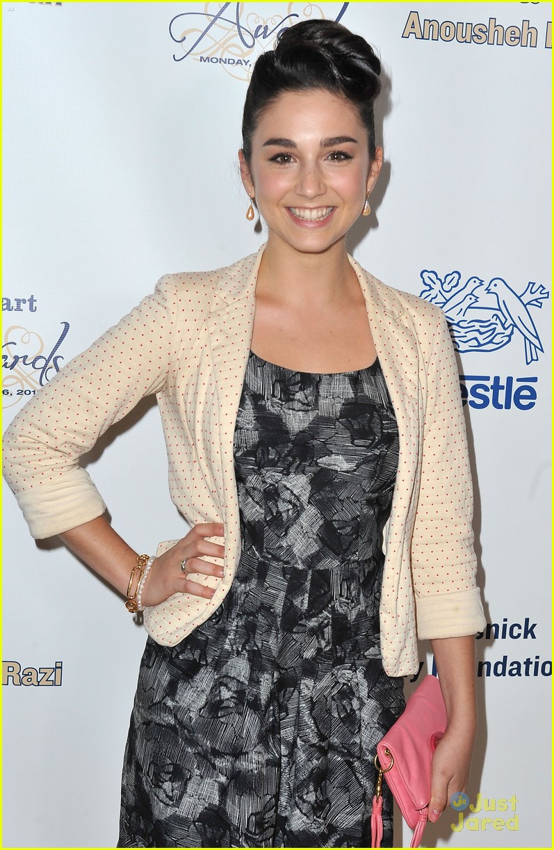 Kaitlyn Dever & Molly Ephraim: Midnight Mission Golden Heart Awards 2013
