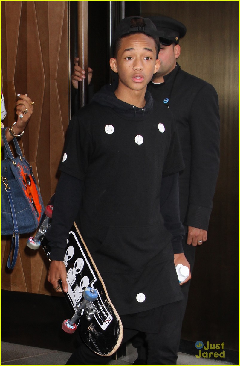 Jaden Smith Steps Out Solo in NYC