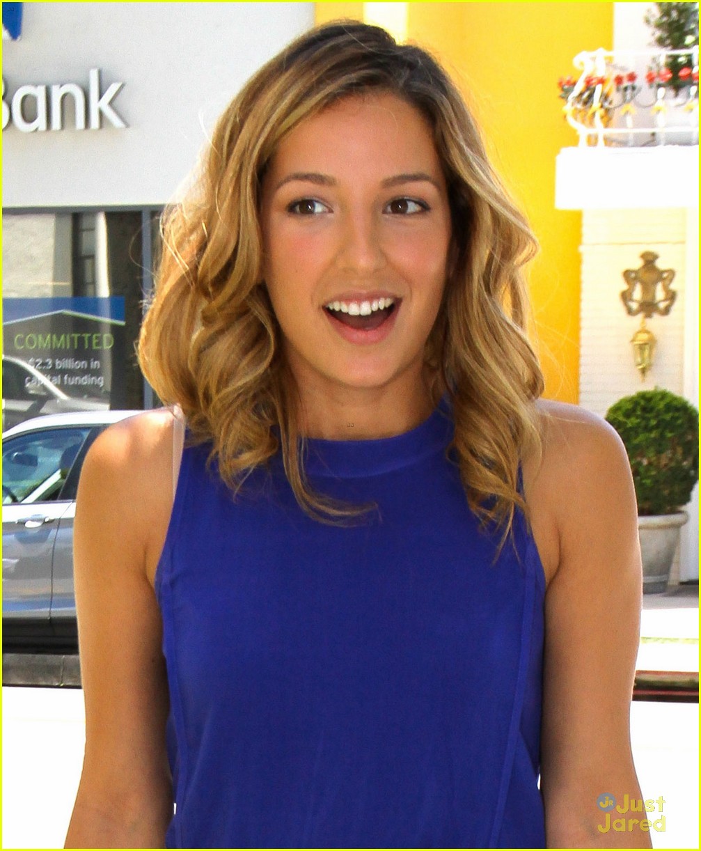 Vanessa Lengies Talks About Leaving 'Glee'