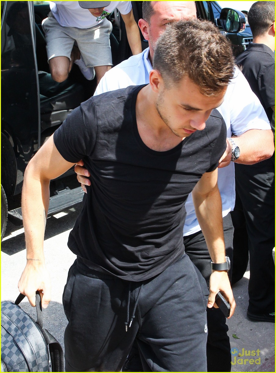 One Direction: Back In The Studio in Miami