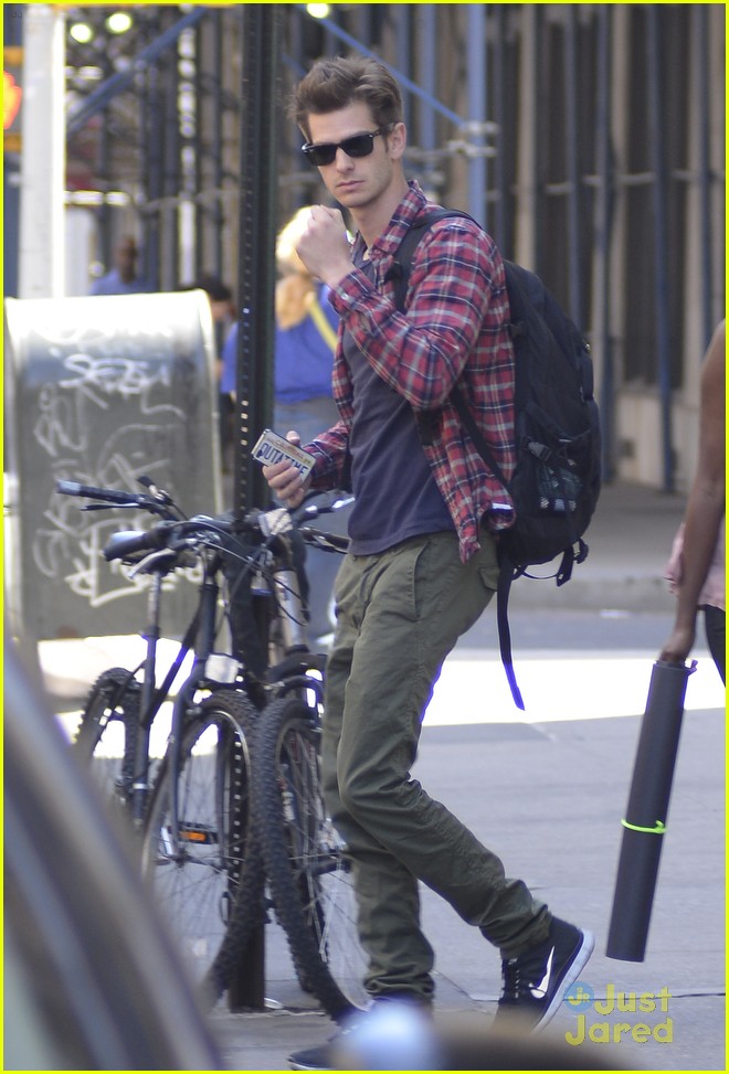 Stan Lee: Andrew Garfield Looks Great in Costume