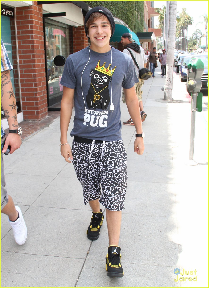 Austin Mahone Visits the Doctor Following Japan Trip