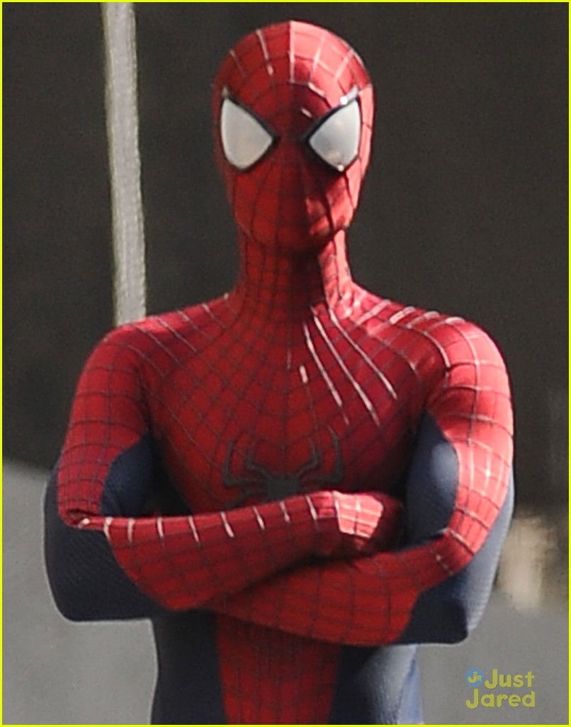 Andrew Garfield: Spidey Stunts in NYC!