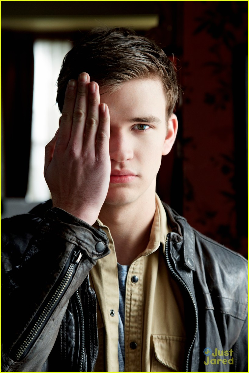 'House of Anubis: Touchstone of Ra' Pics & Clip -- Watch Now!