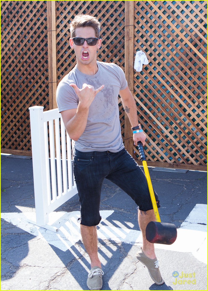 Jean-Luc Bilodeau & Avan Jogia: Just Jared's Summer Kickoff Party 2013
