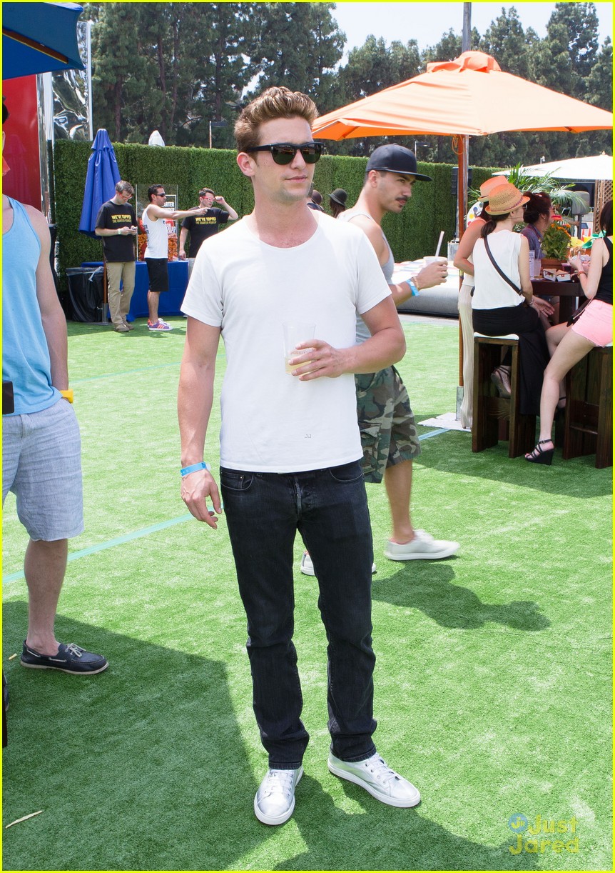 Jean-Luc Bilodeau & Avan Jogia: Just Jared's Summer Kickoff Party 2013