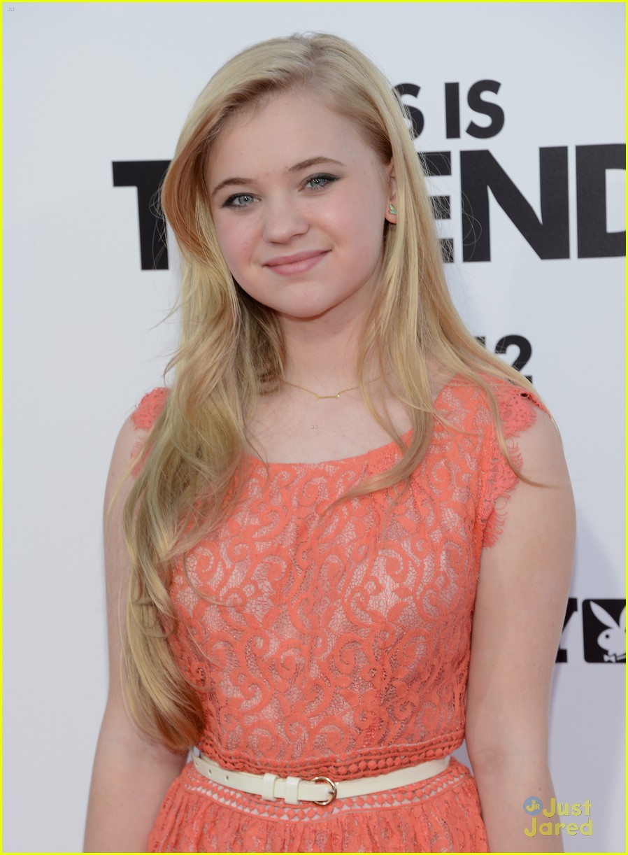 Joey King and Sierra McCormick: 'This Is The End' Premiere Pair