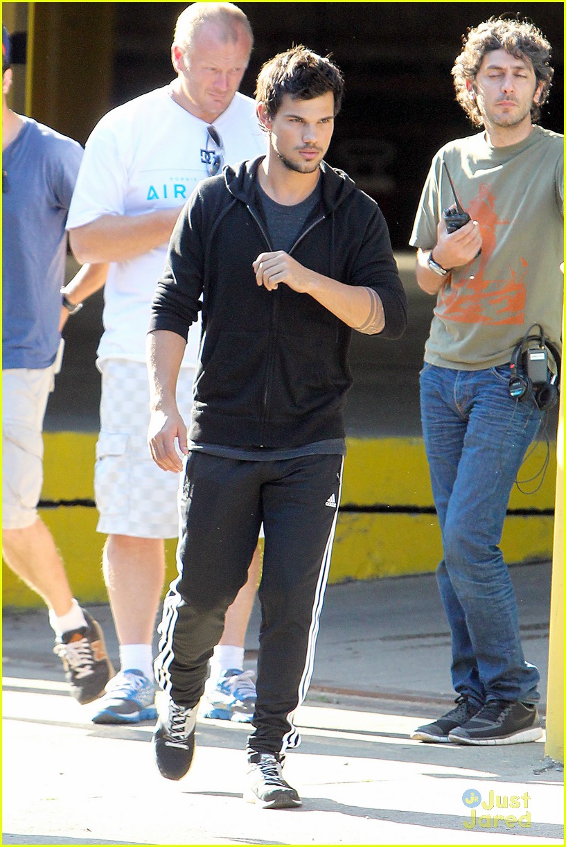 Taylor Lautner: Bench Campaign Behind the Scenes Video - Watch Now!