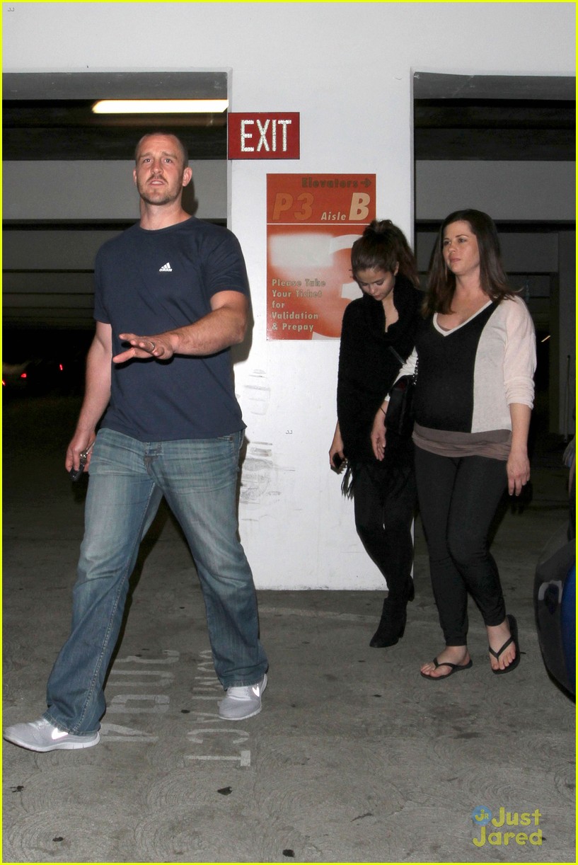Selena Gomez Hits the Movies With Her Mom & Stepdad