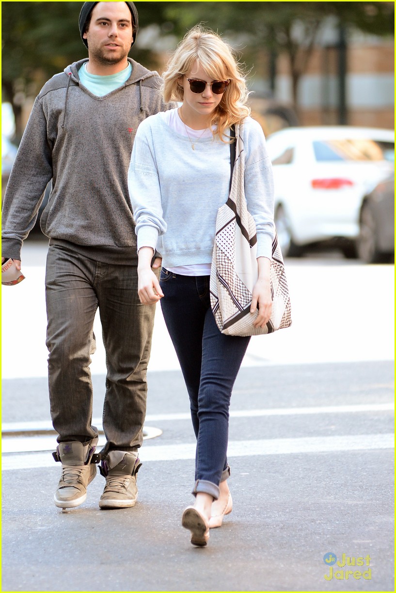 Emma Stone: Bubby's Run In with Judd Apatow!