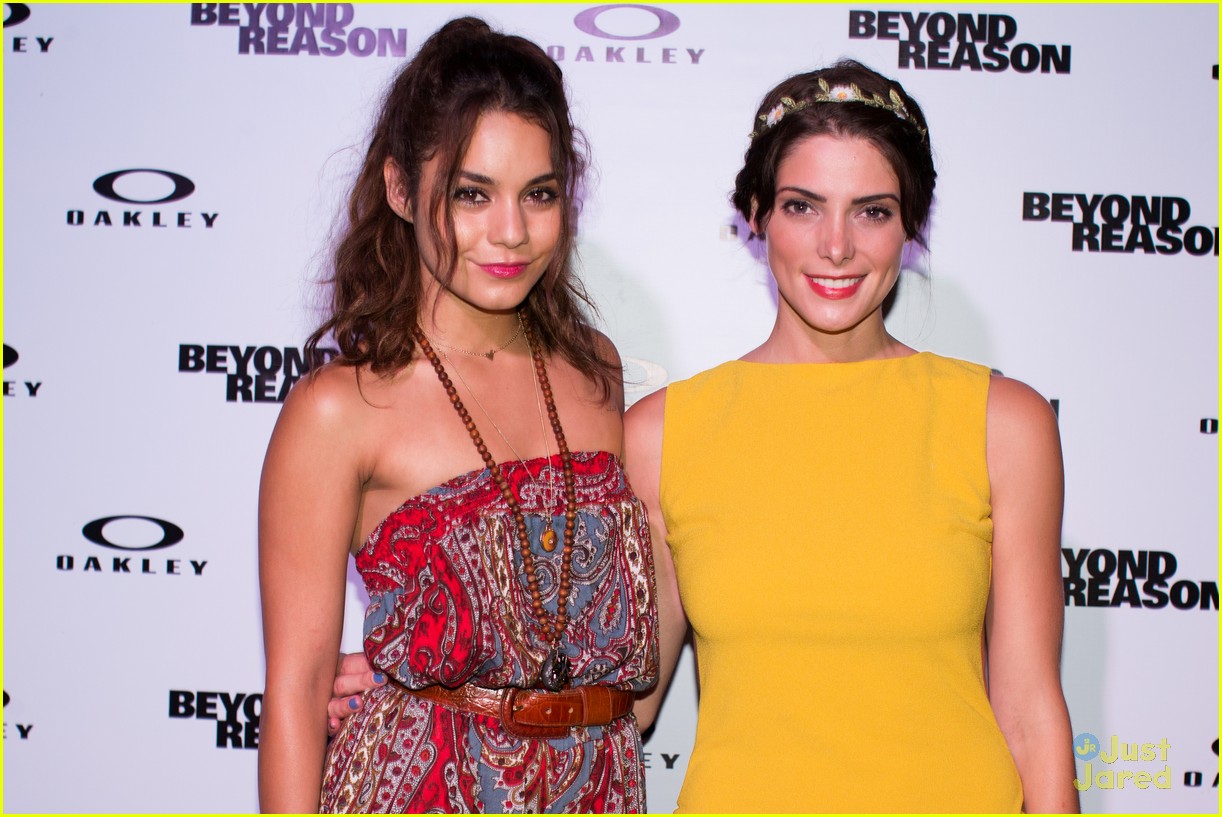Vanessa Hudgens & Ashley Greene: Oakley Bali Pro 2013