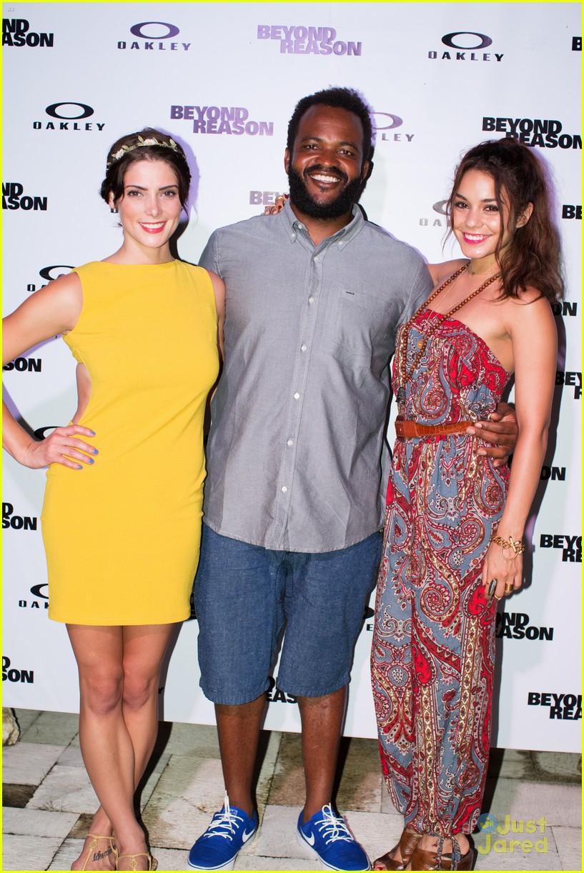 Vanessa Hudgens & Ashley Greene: Oakley Bali Pro 2013