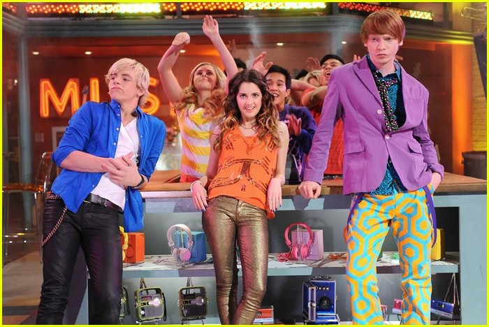 Laura Marano: 'Very Bad Dancing' on 'Austin & Ally' Tonight!