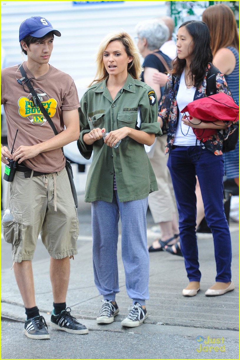 AnnaSophia Robb & Austin Butler: 'Carrie Diaries' Filming with Lindsey Gort!