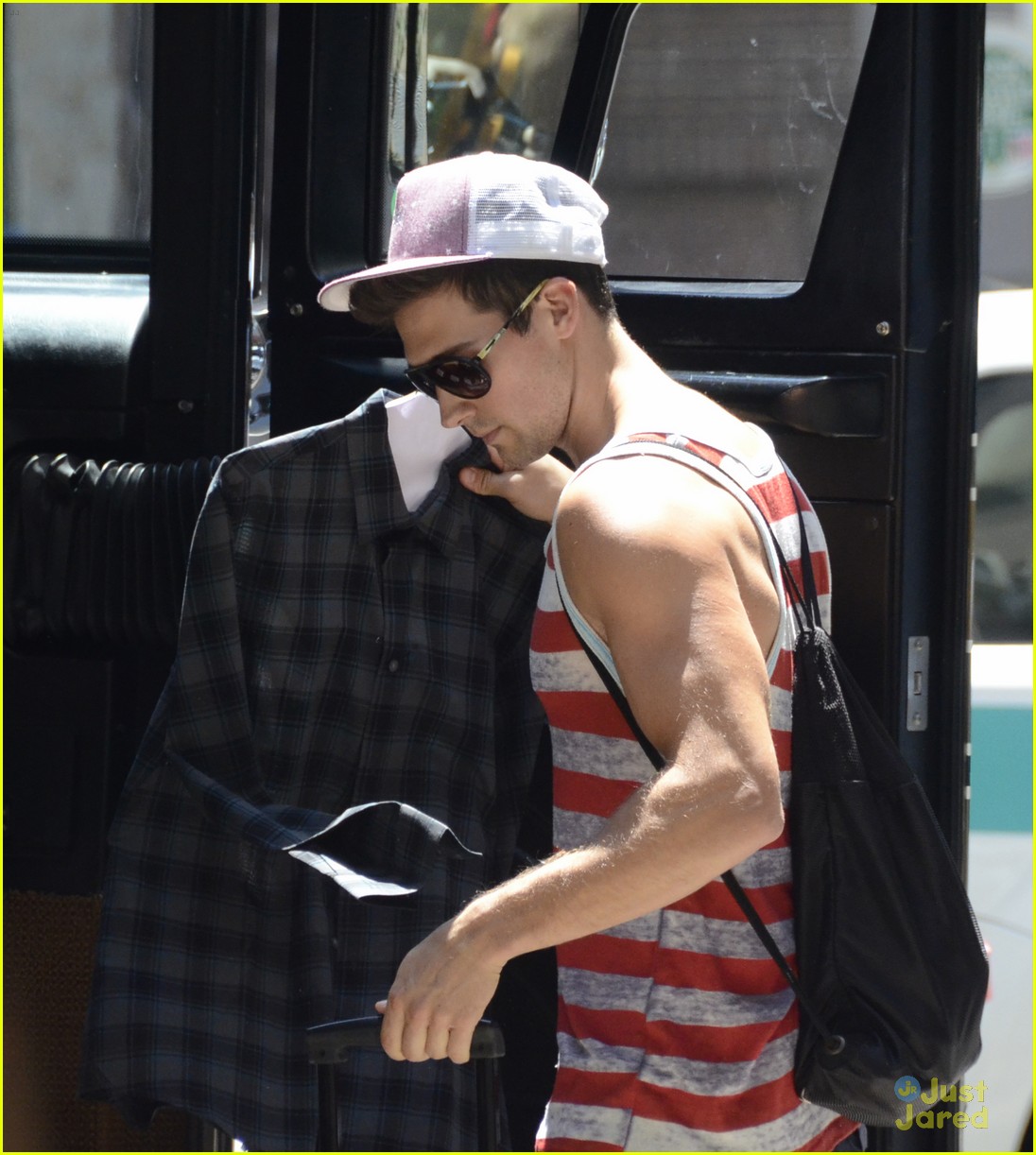 Big Time Rush: Fan Pics in Philly