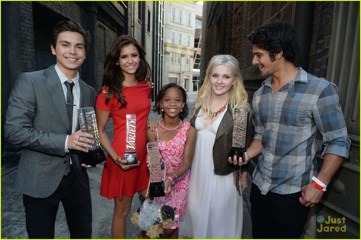 Jake T. Austin, Abigail Breslin & Tyler Posey: Backstage at Power of Youth 2013!