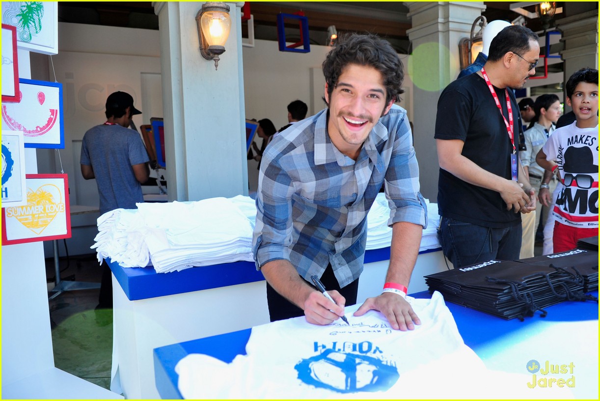Jake T. Austin, Abigail Breslin & Tyler Posey: Backstage at Power of Youth 2013!