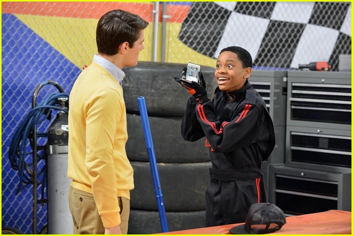 Billy Unger: Joey Logano Guests on 'Lab Rats' Tonight!