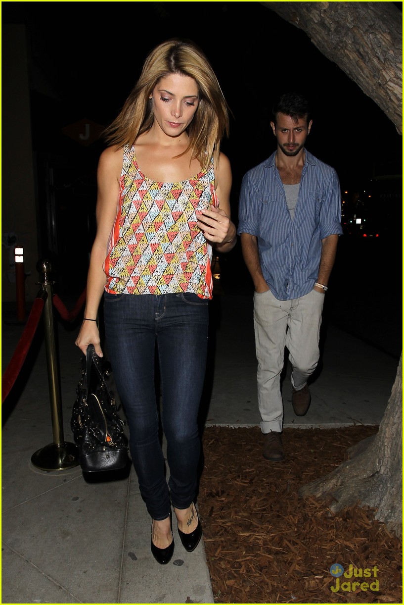 Ashley Greene: Hooray Henry's Opening Night!