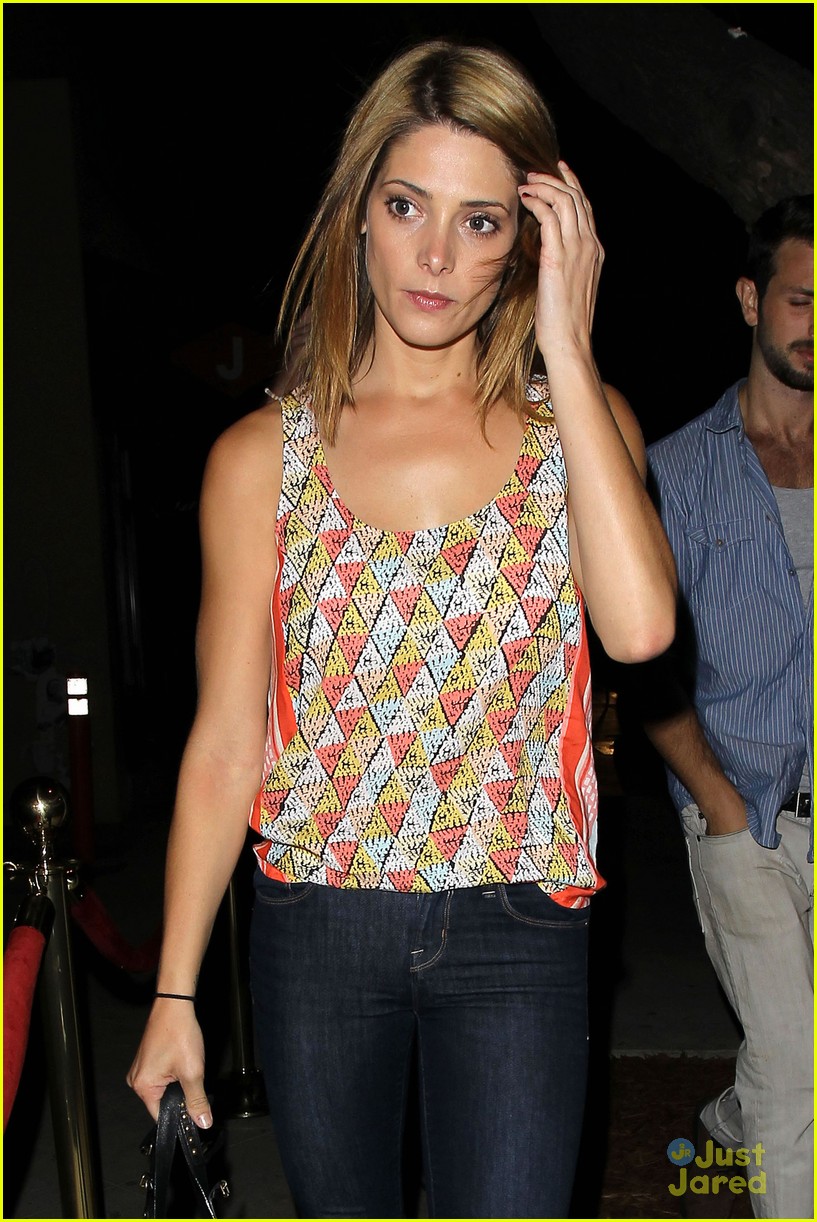 Ashley Greene: Hooray Henry's Opening Night!
